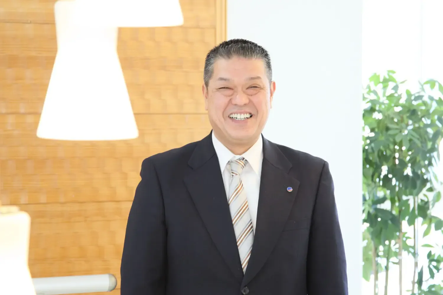 代表取締役会長　相澤 和夫